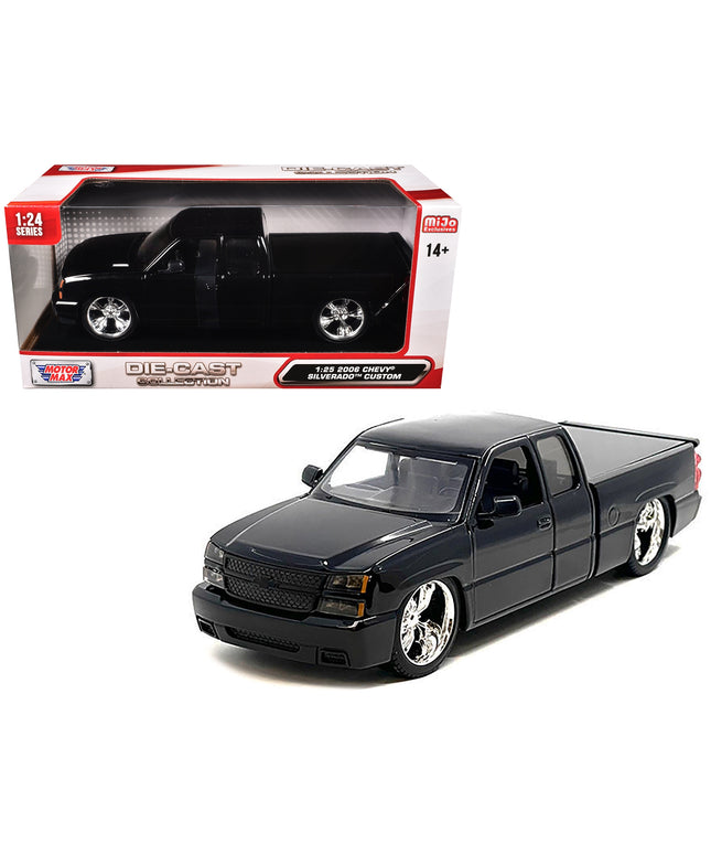 2006 Chevrolet Silverado Custom Pickup Truck Black "Die-Cast Collection" Series 1/25 Diecast Model Car by Motormax