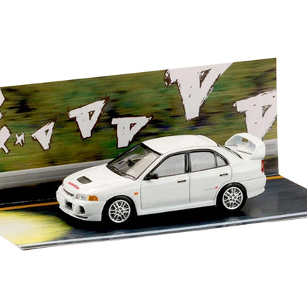 Mitsubishi Lancer Rs Evolution Iv RHD (right Hand Drive) monstar White initial D Manga diorama Set 1:64 Diecast Model by Hobby Japan