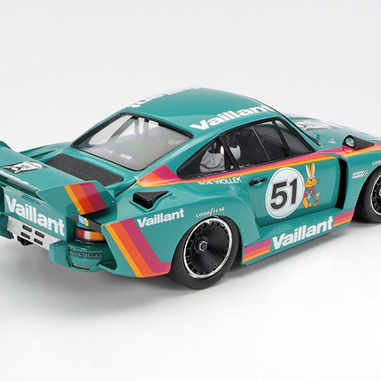 Model Kit Porsche 935 "Vaillant-Kremer" 1/24 Scale Model by Tamiya
